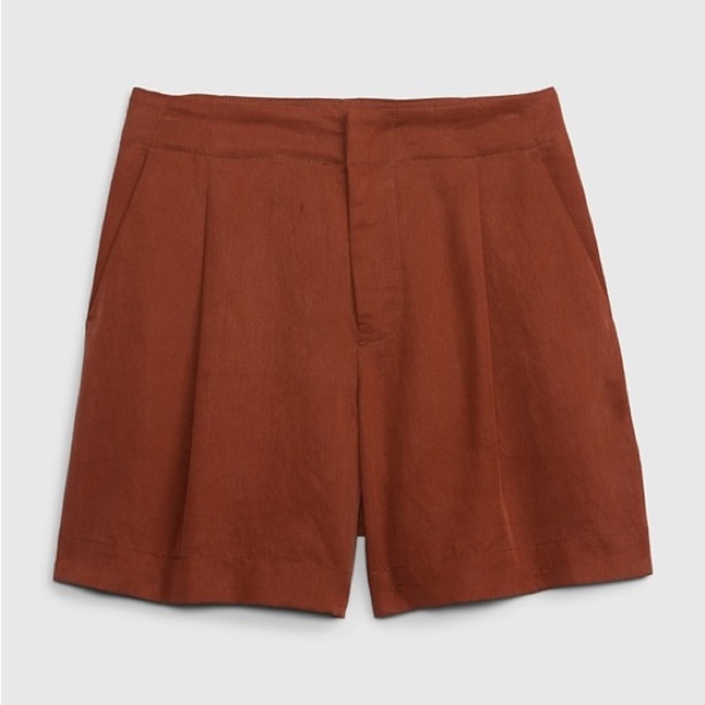 GAP Women's Rust Shorts